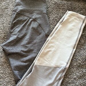Old Navy Active Gray Colorblock Compression Leggings. Size Medium.